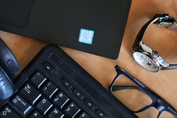Dicas para Sobreviver ao Fim do Mês sem Cair no Cheque Especial