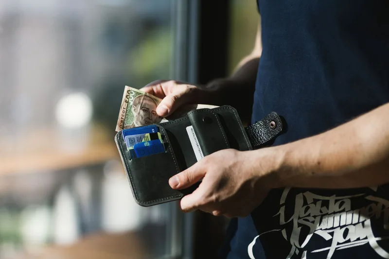 Reserva e cálculo de fraude cartão