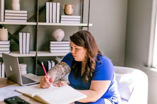 Freelance e Home Office no Brasil: Como Começar com Segurança